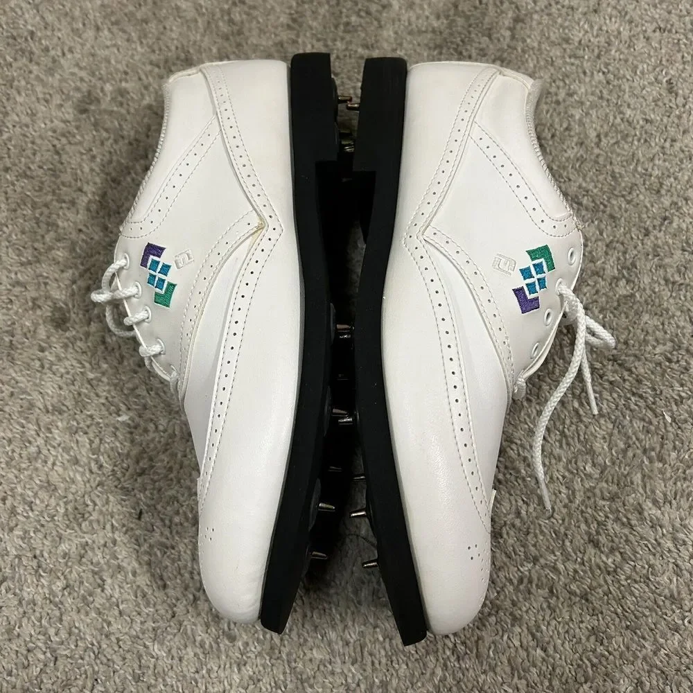 Footjoy Greenjoy Golf Shoes Women's 10 M White Metal‎ Spikes New W Defects
